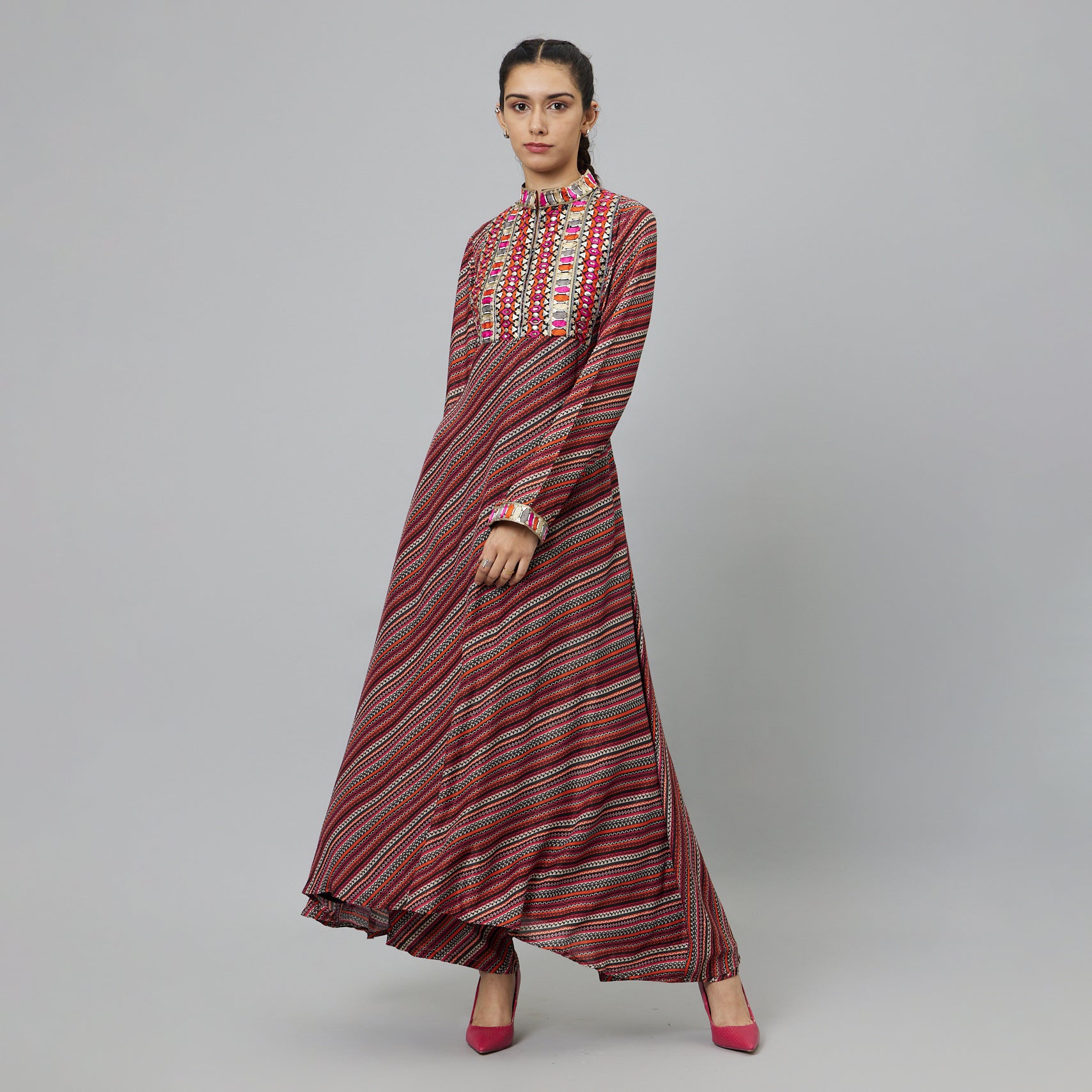 BOHEMIAN STRIPE PRINT KURTA WITH EMBROIDERED YOKE AND PANTS