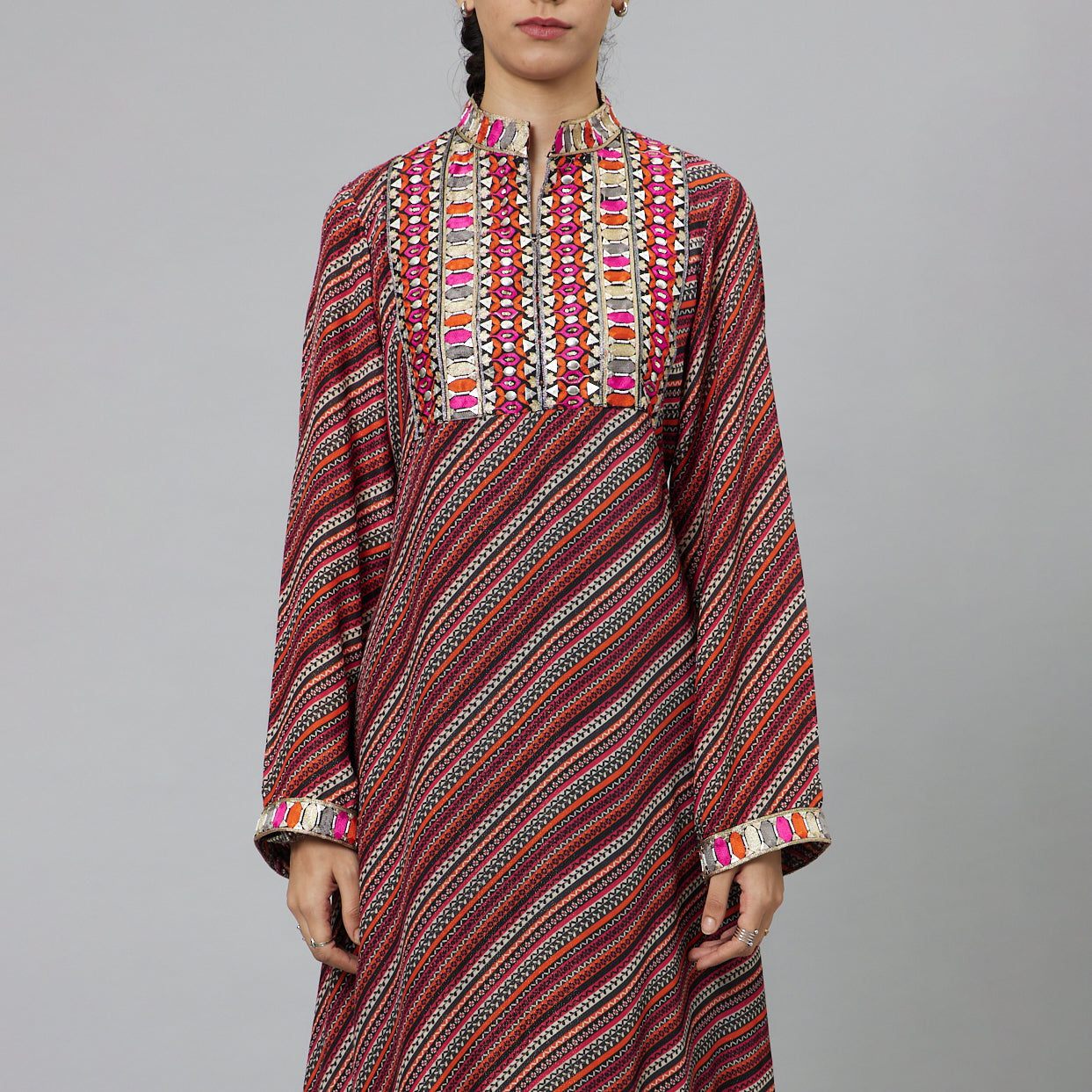 BOHEMIAN STRIPE PRINT KURTA WITH EMBROIDERED YOKE AND PANTS