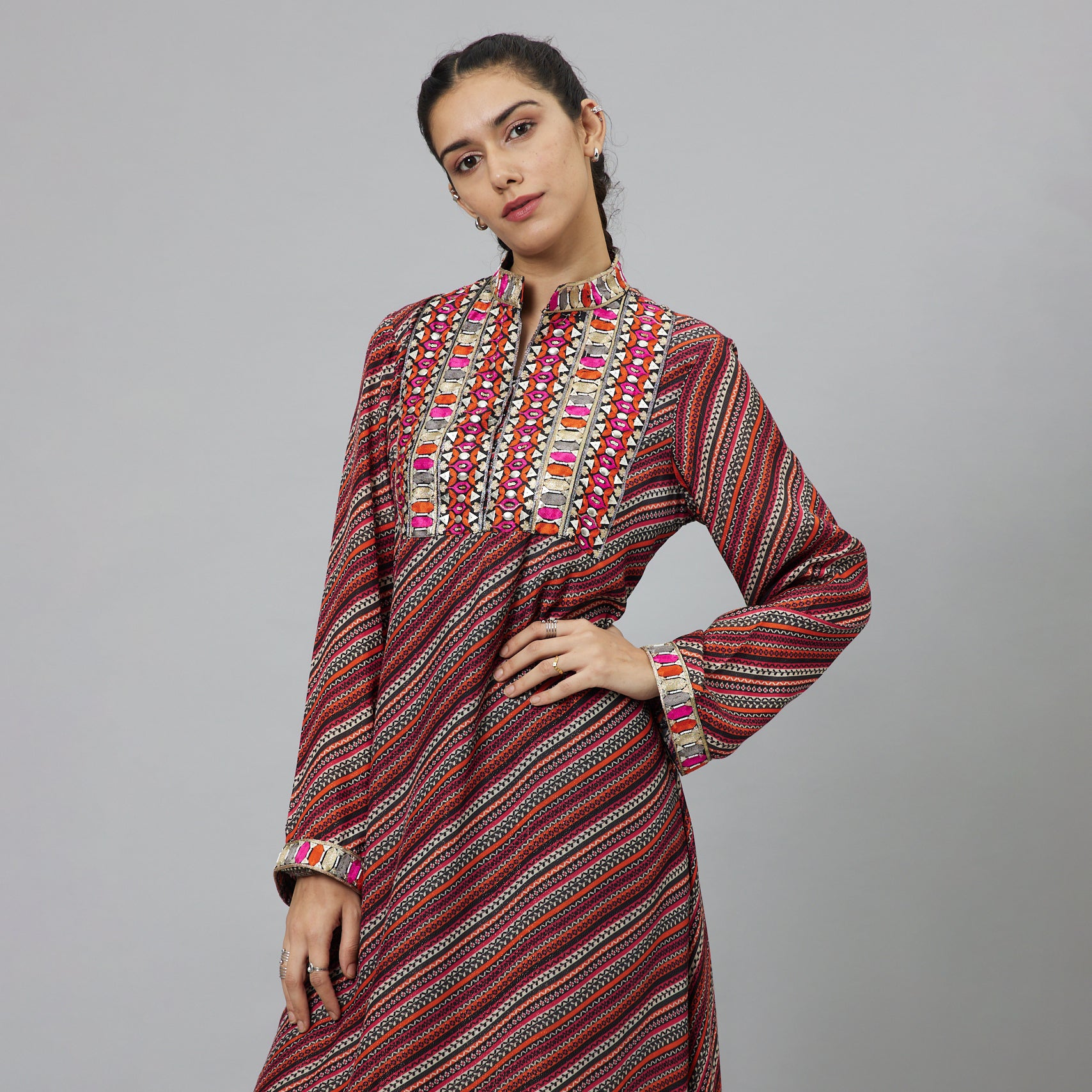 BOHEMIAN STRIPE PRINT KURTA WITH EMBROIDERED YOKE AND PANTS