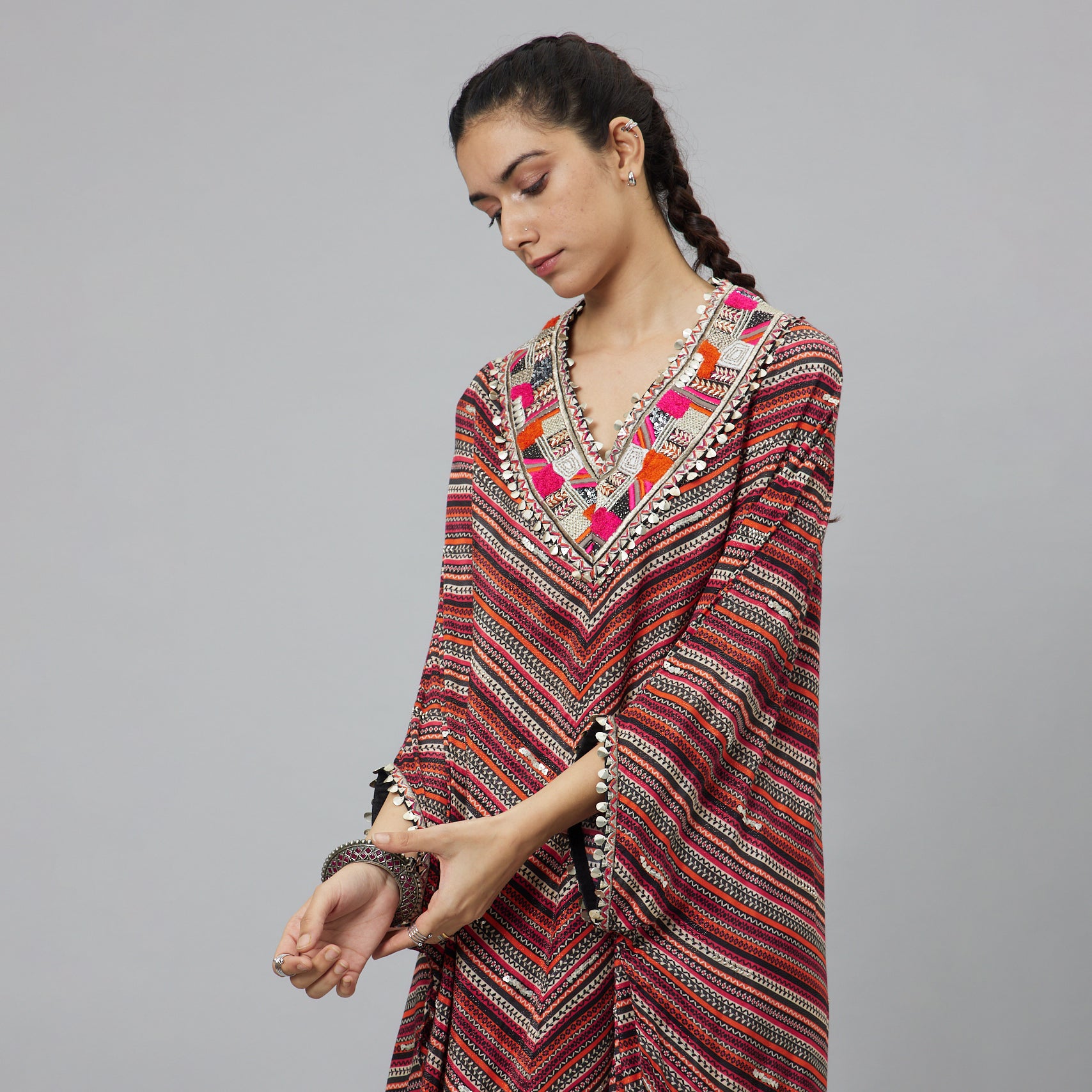 BOHEMAIN STRIPE PRINT V-NECK KAFTAN