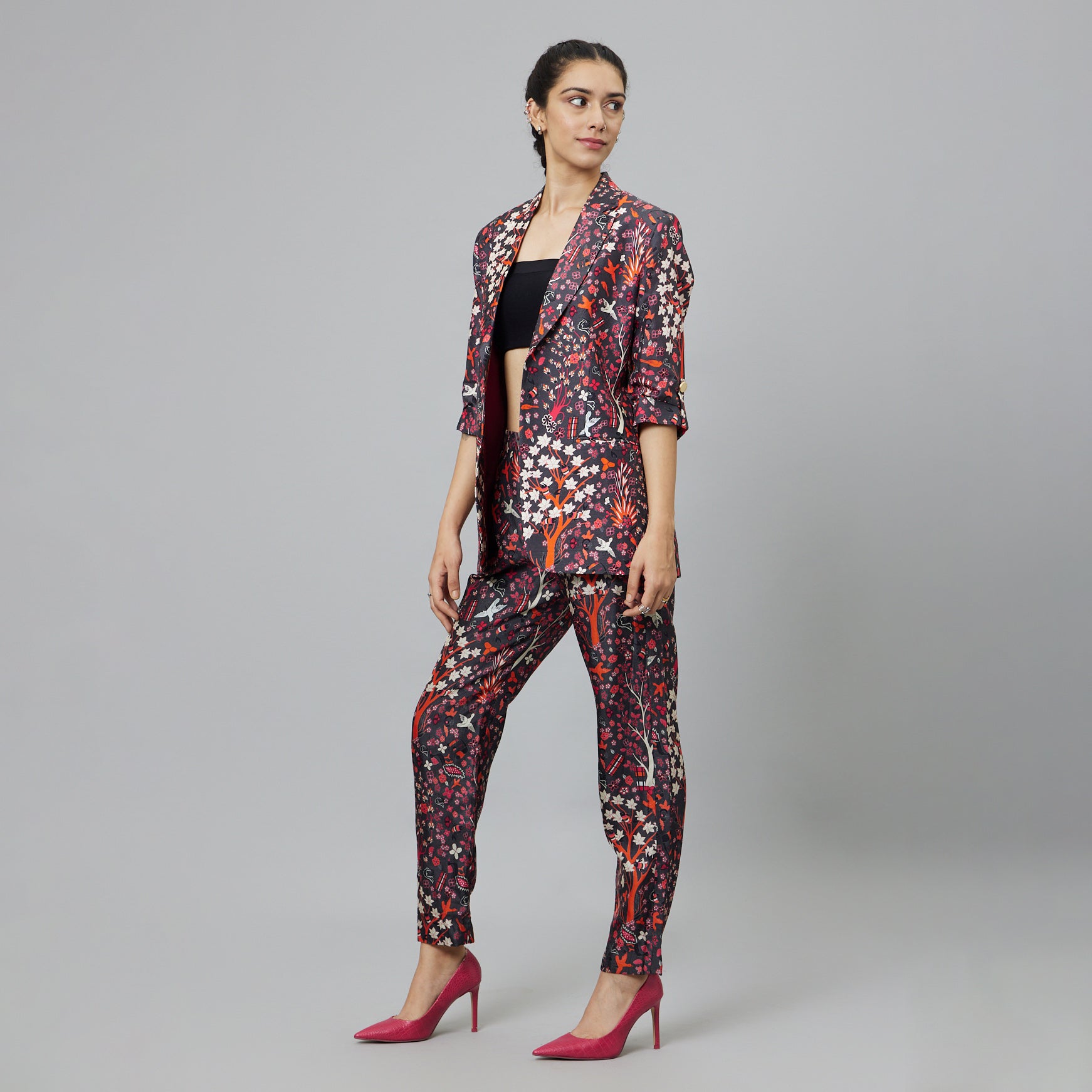 CONCRETE JUNGLE PRINT PANT SUIT PAIRED WITH A BUSTIER