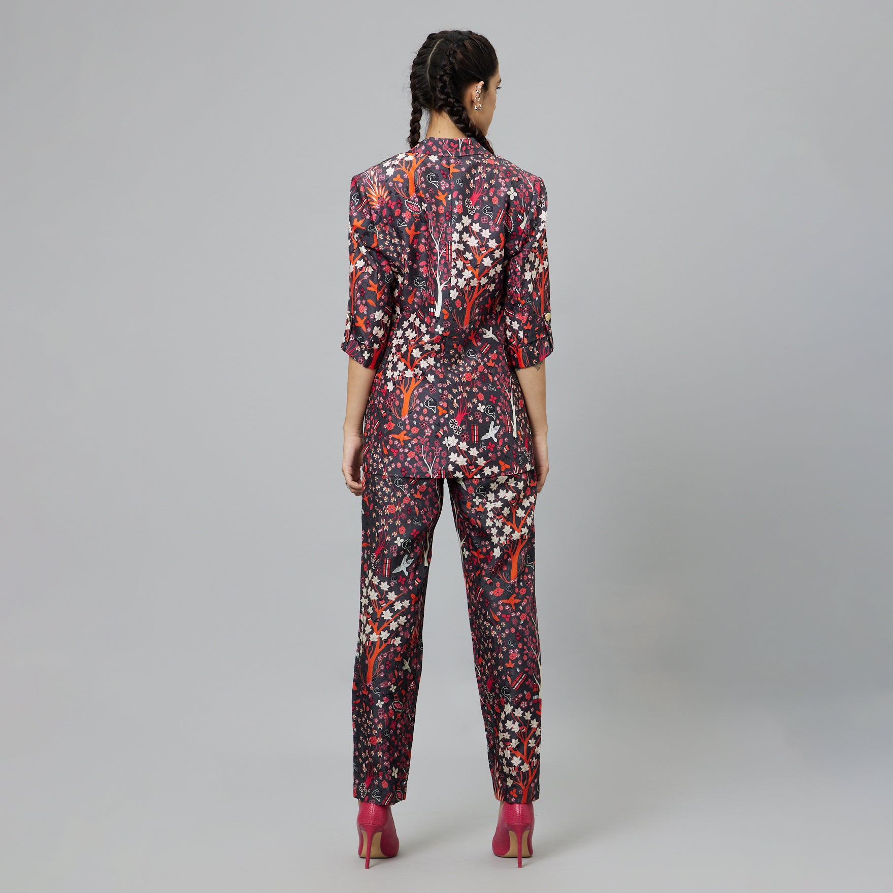 CONCRETE JUNGLE PRINT PANT SUIT PAIRED WITH A BUSTIER