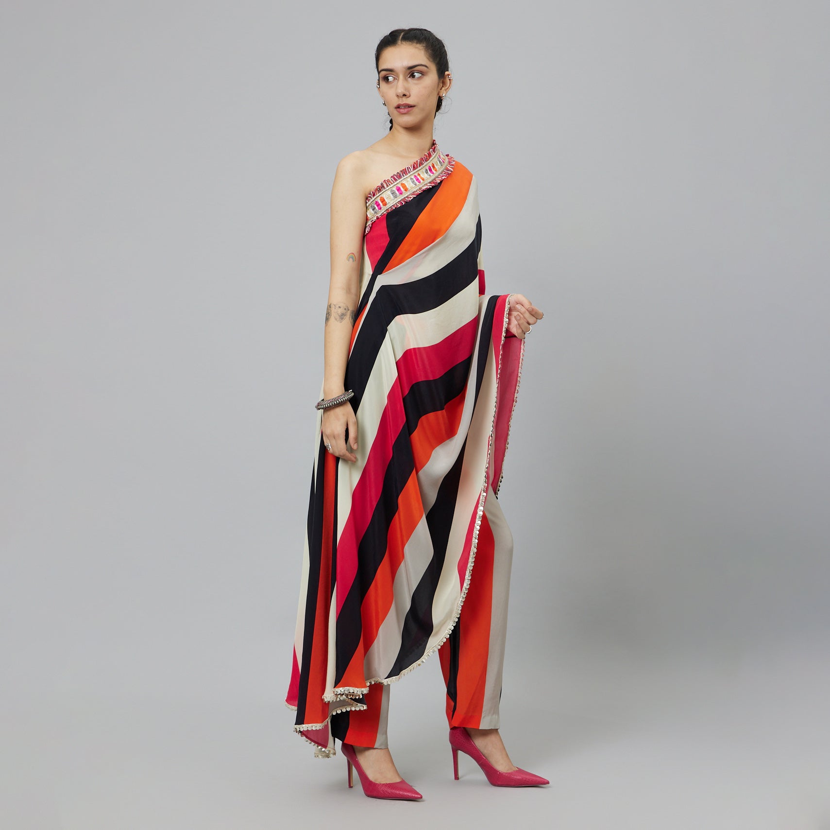 SHAHAR STRIPE PRINT ONE SHOULDER SAREE WITH PANTS