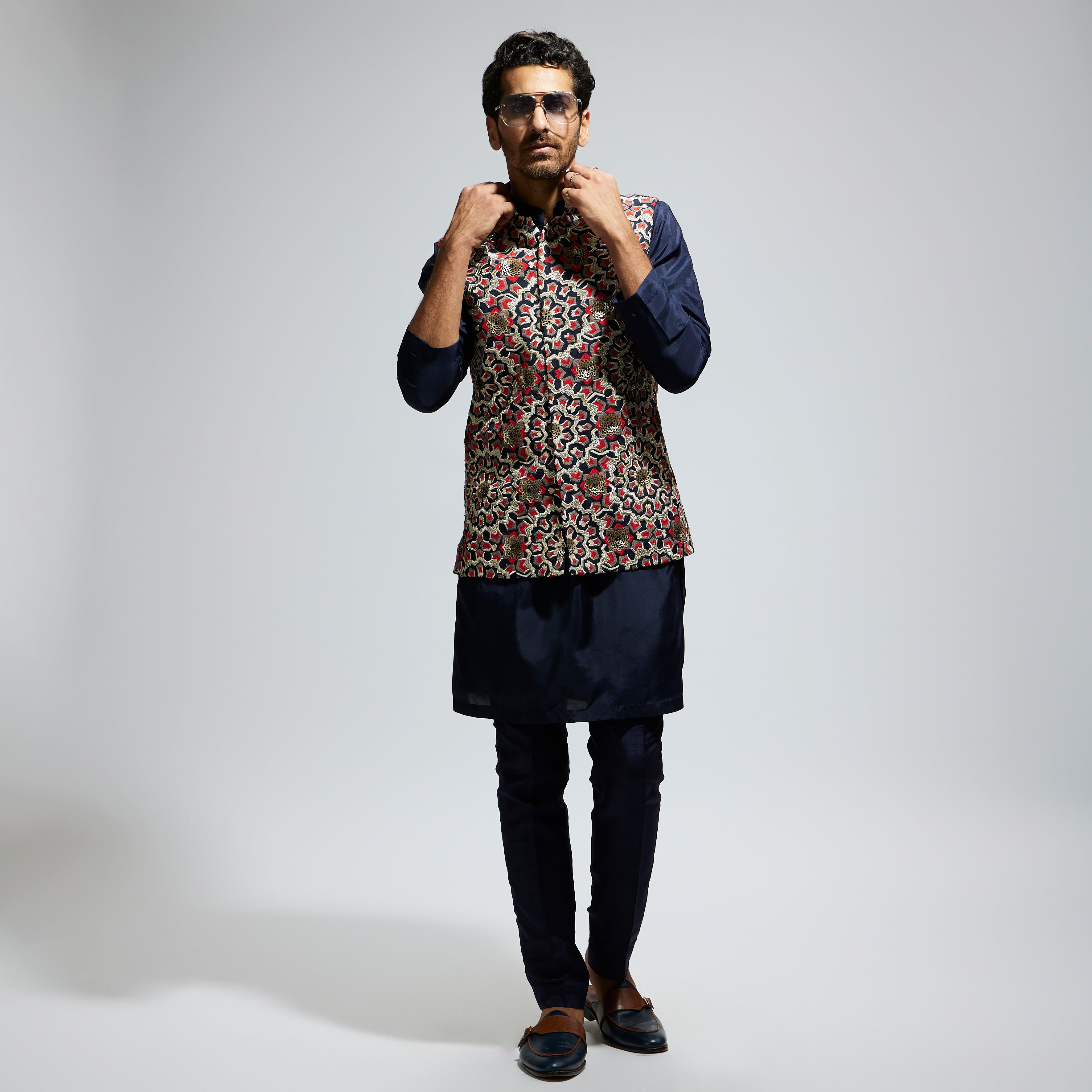 BLUE THREADWORK EMBROIDERED BUNDI WITH BLUE SOLID KURTA AND PANTS