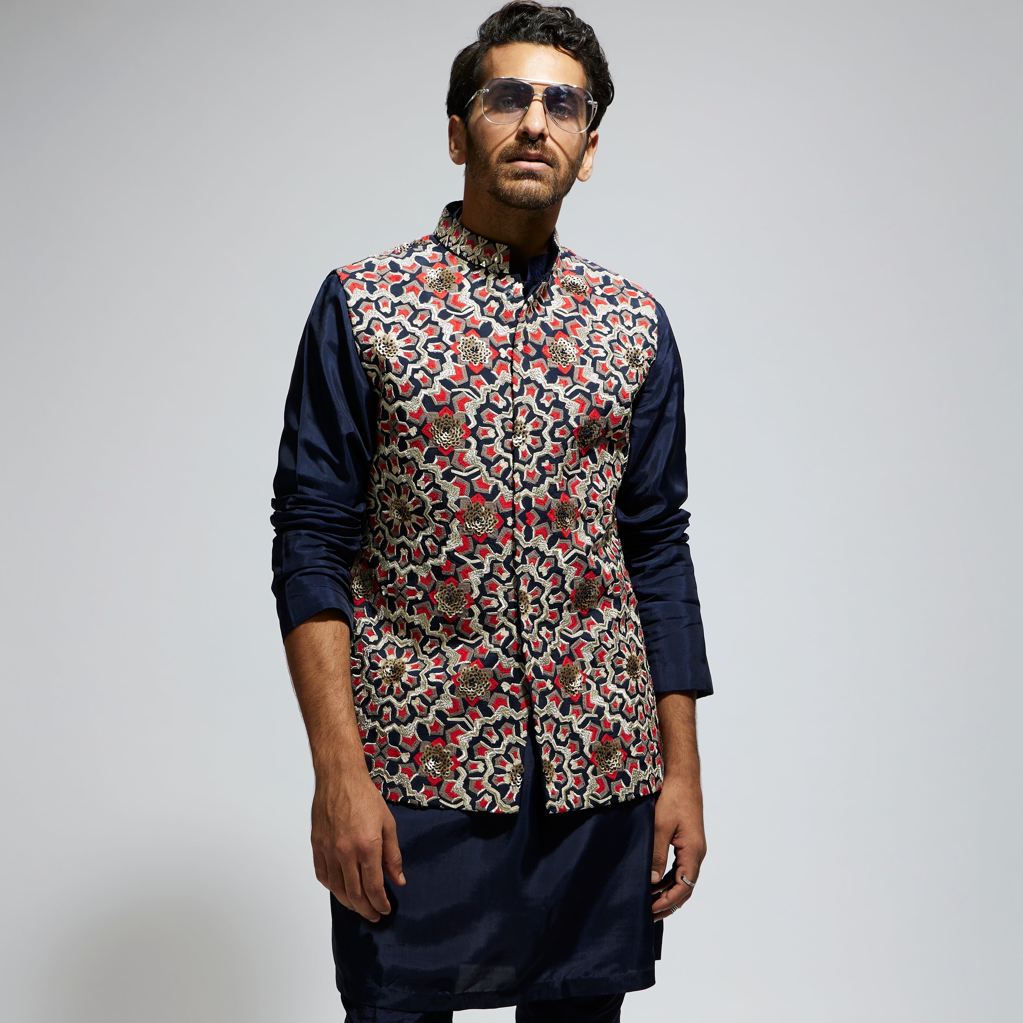 BLUE THREADWORK EMBROIDERED BUNDI WITH BLUE SOLID KURTA AND PANTS