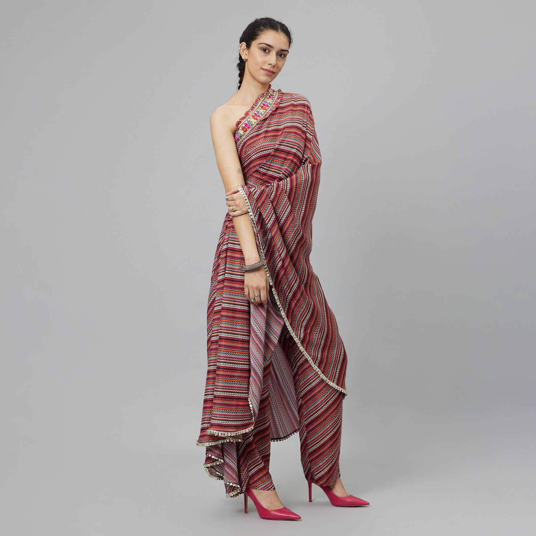 BOHEMIAN STRIPE PRINT ONE SHOULDER SAREE WITH PANTS