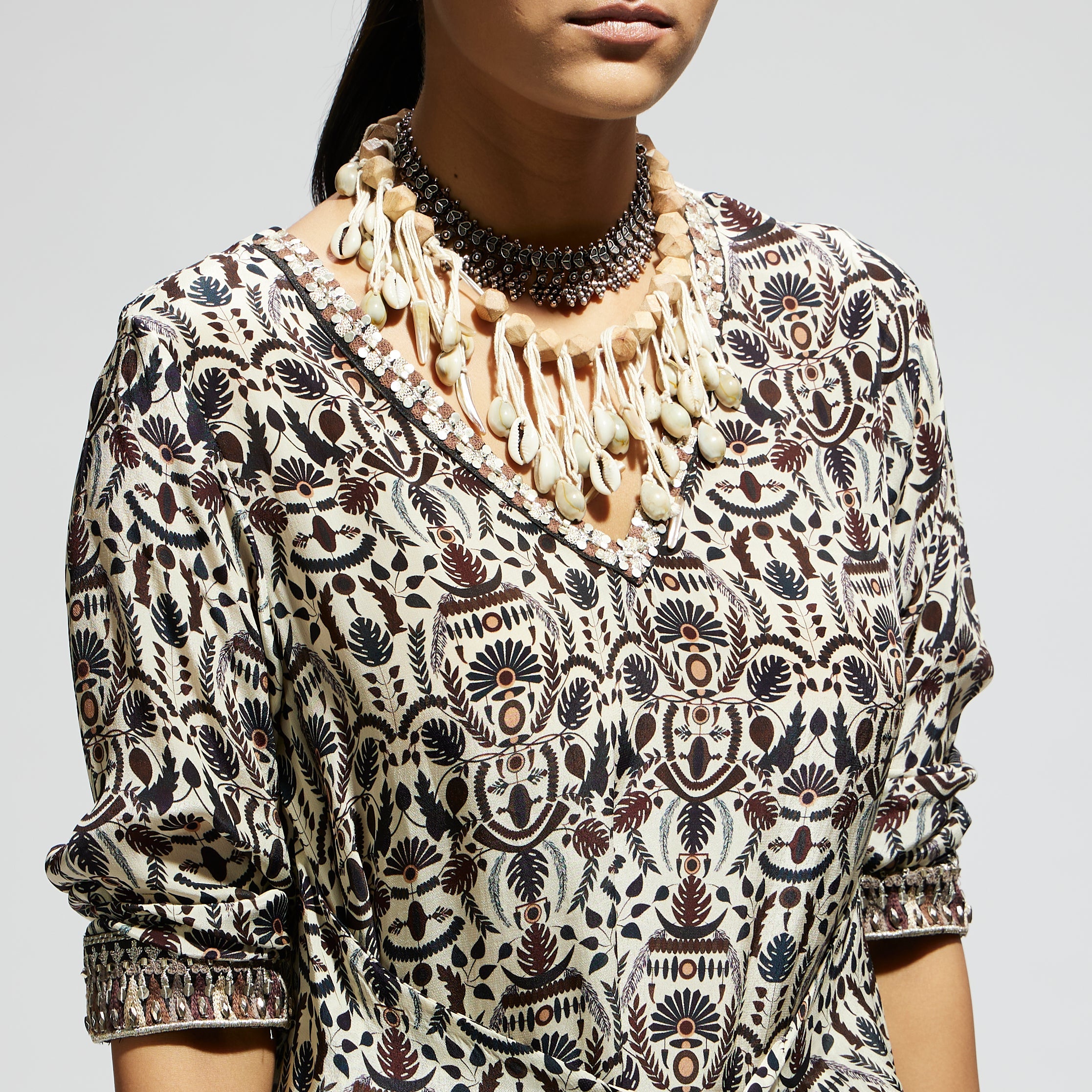 WHITE JAAL PRINT FRONT TIE UP TUNIC