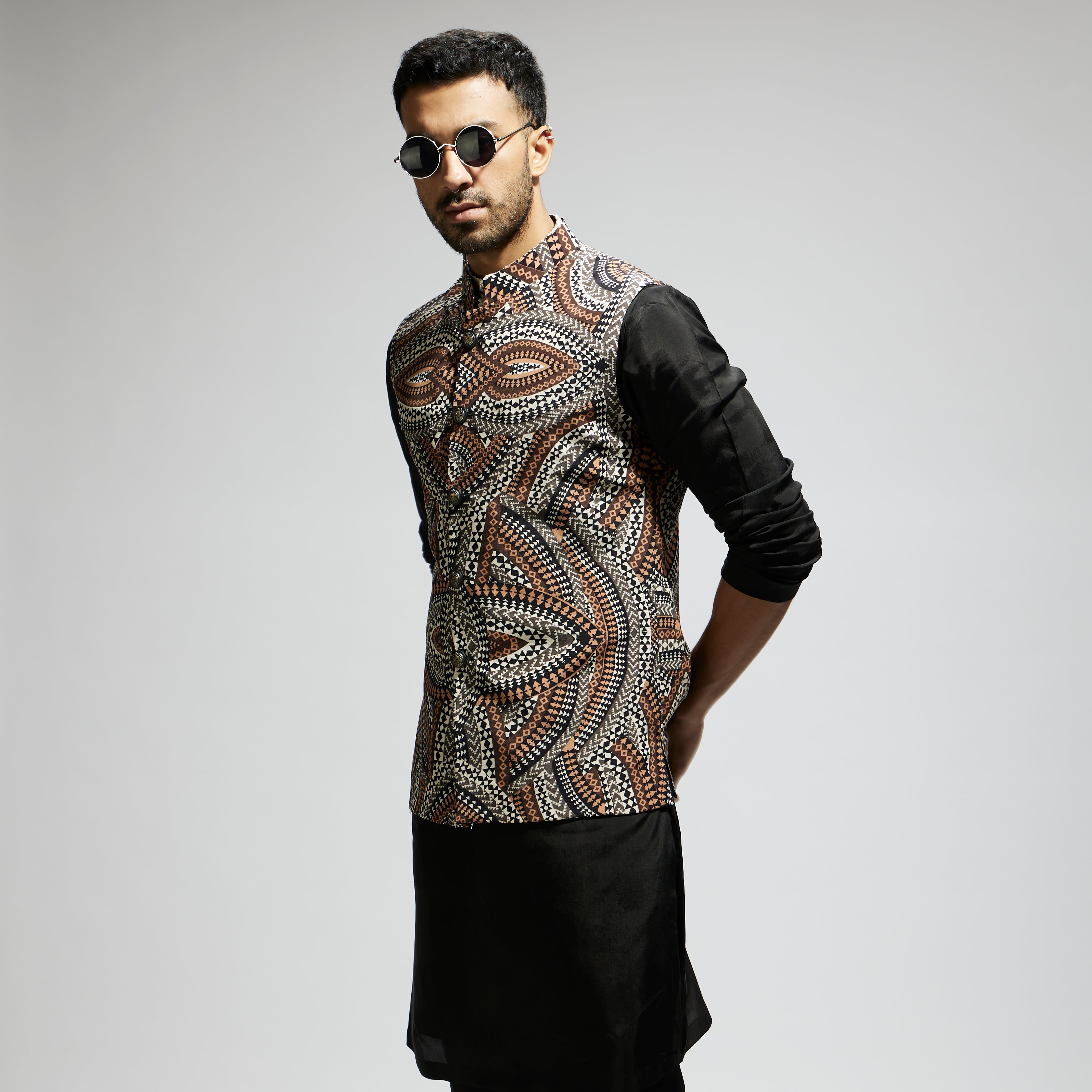 ZENTANGLE PRINTED BUNDI WITH BLACK SOLID KURTA WITH PANTS