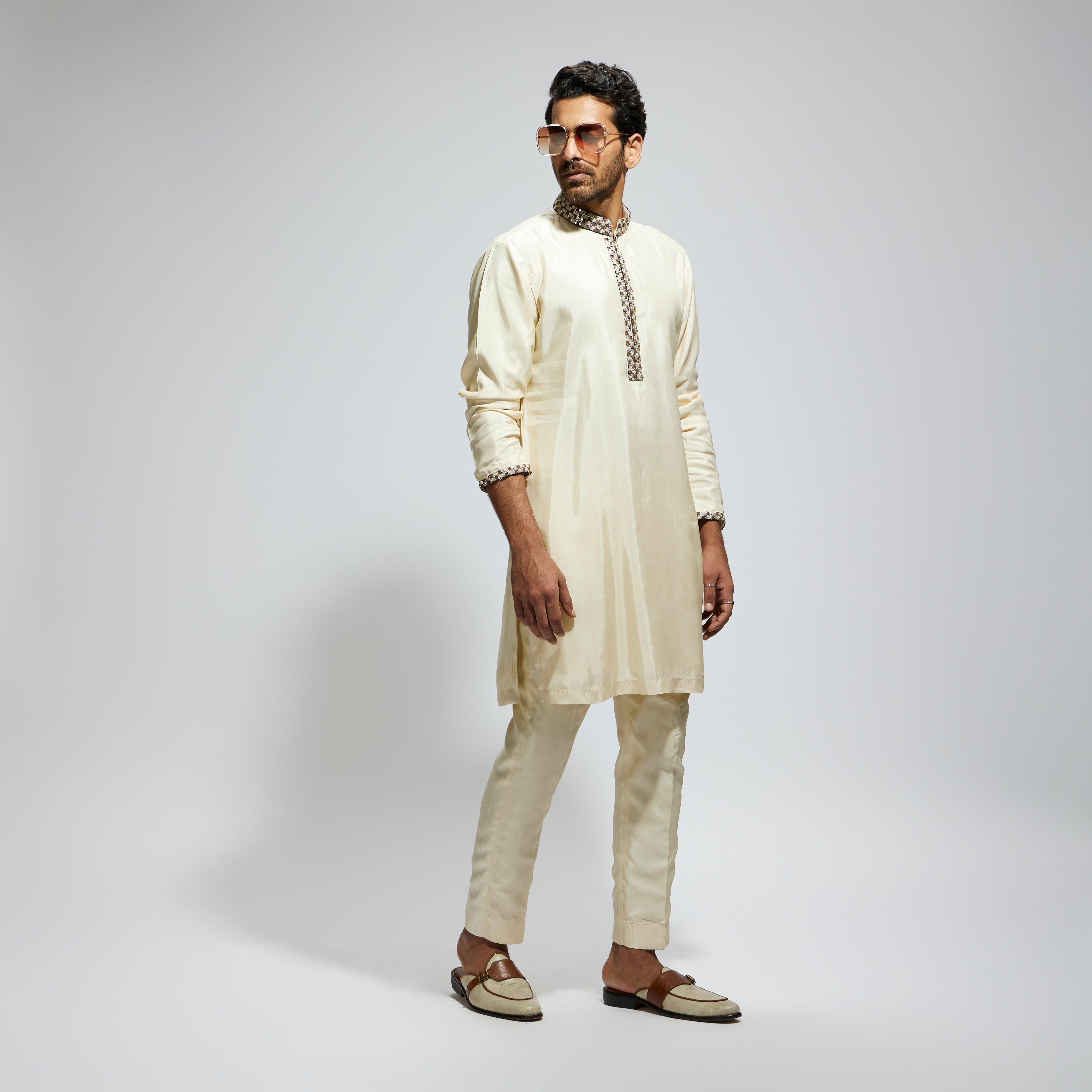 BEIGE SOLID KURTA WITH EMBELLISHED COLLAR AND KURTA PATTI