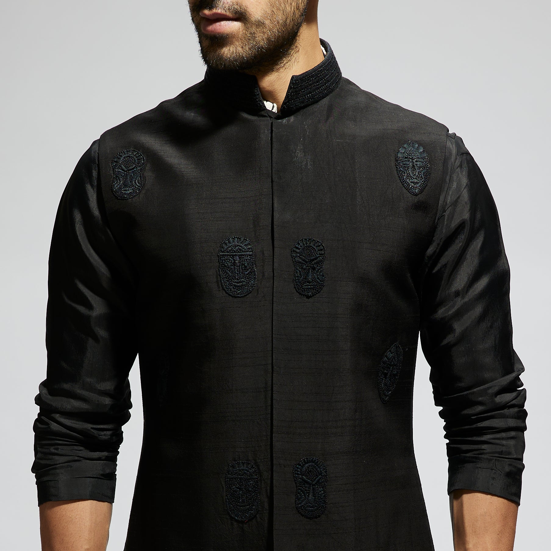 BLACK MASK THREADWORK BUNDI