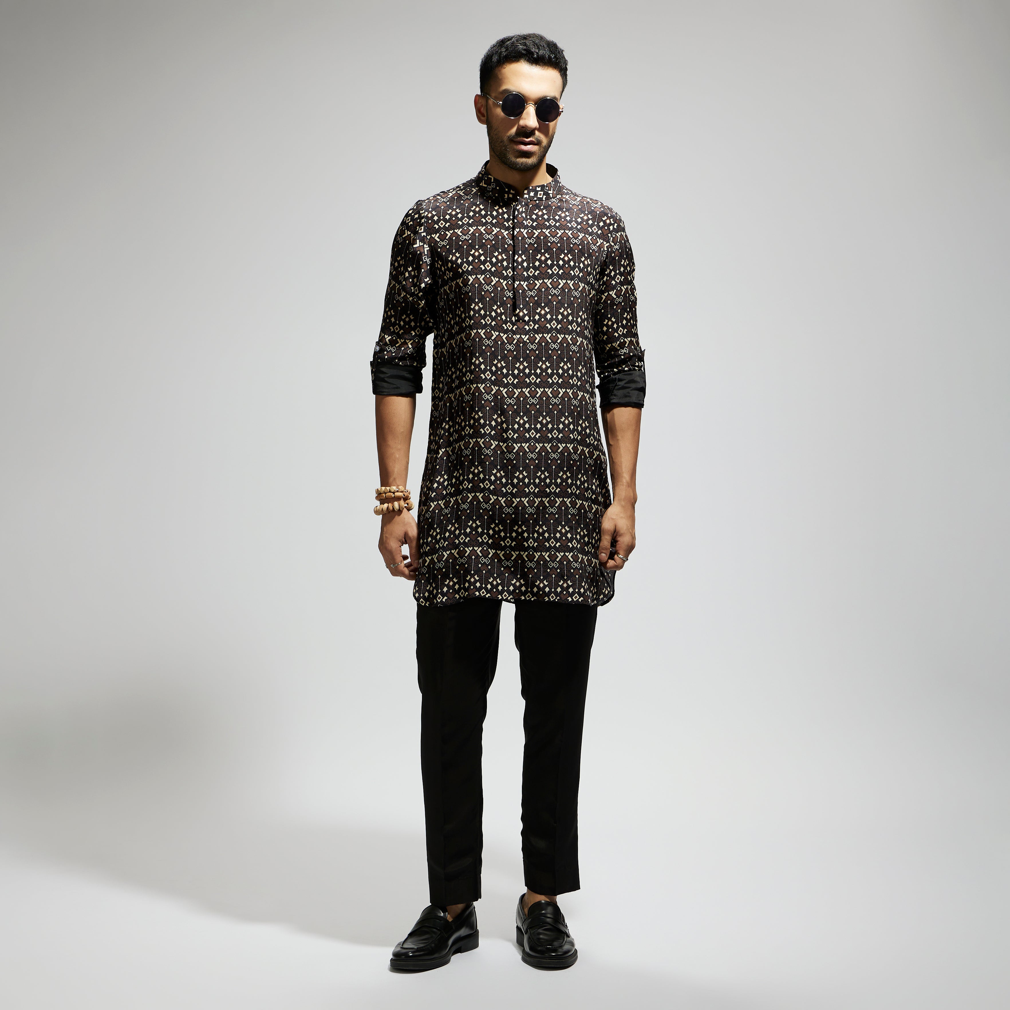 BLACK GEO PRINT ROLLED UP SLEEVES KURTA