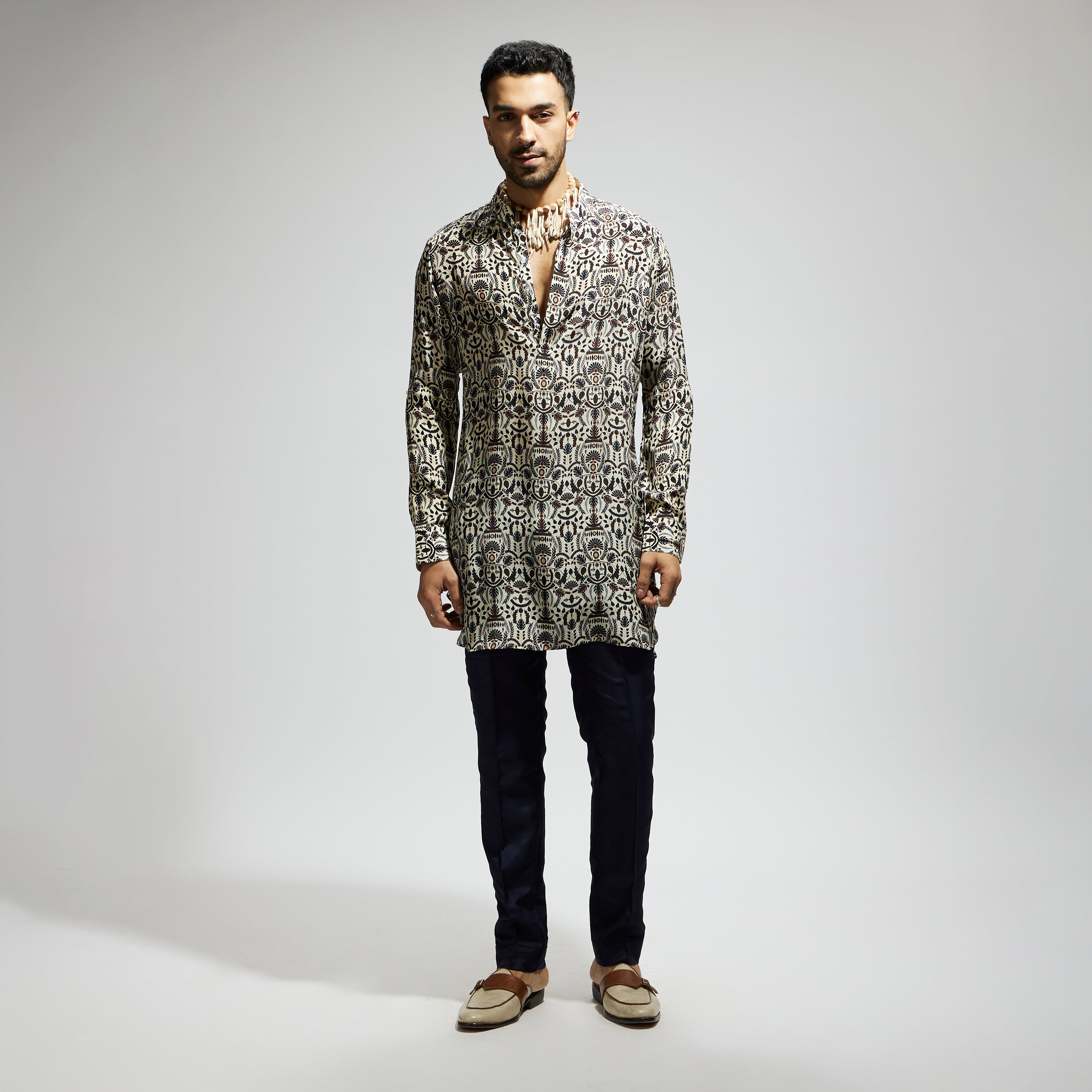 WHITE LEAF JAAL PRINT ROLLED UP SLEEVES KURTA