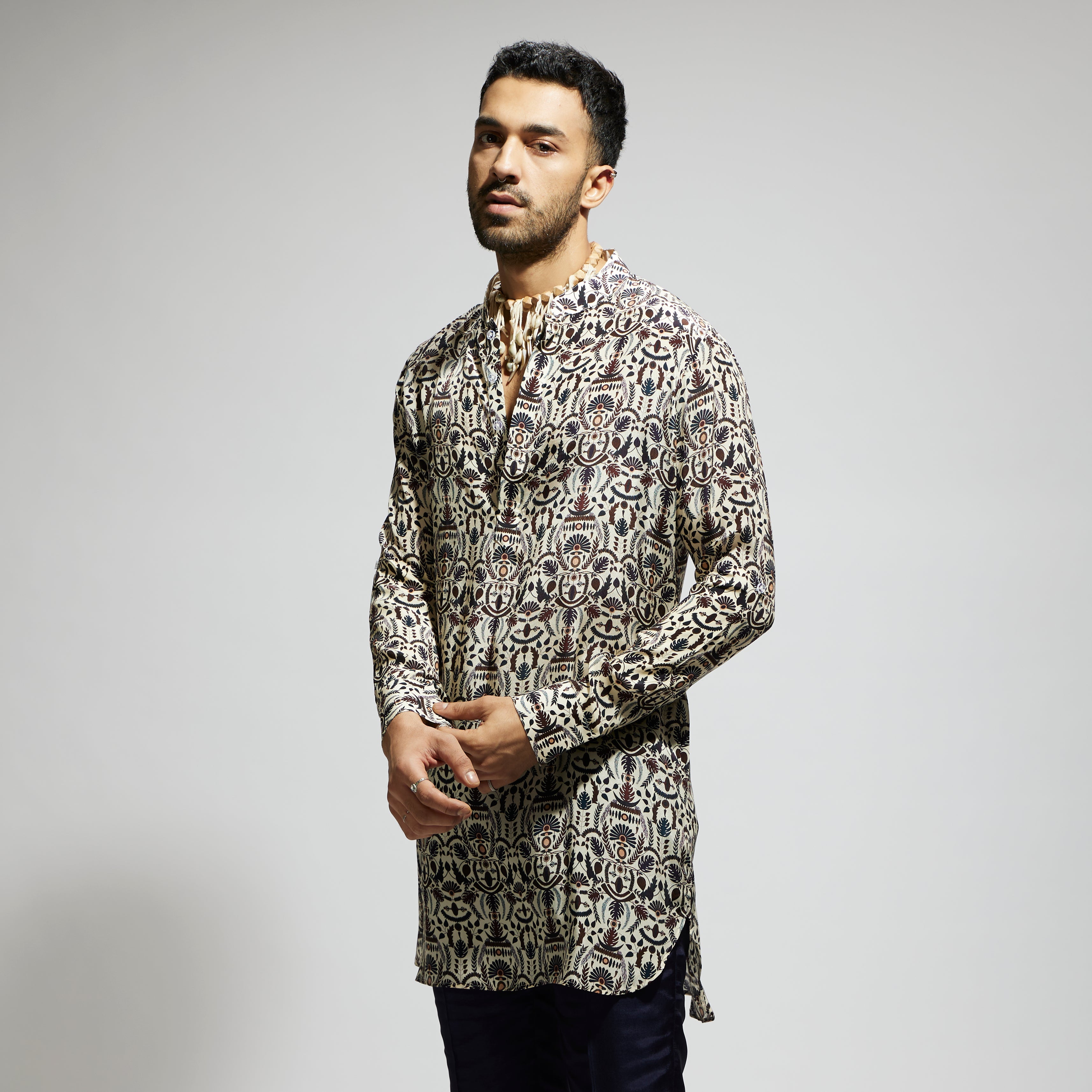 WHITE LEAF JAAL PRINT ROLLED UP SLEEVES KURTA