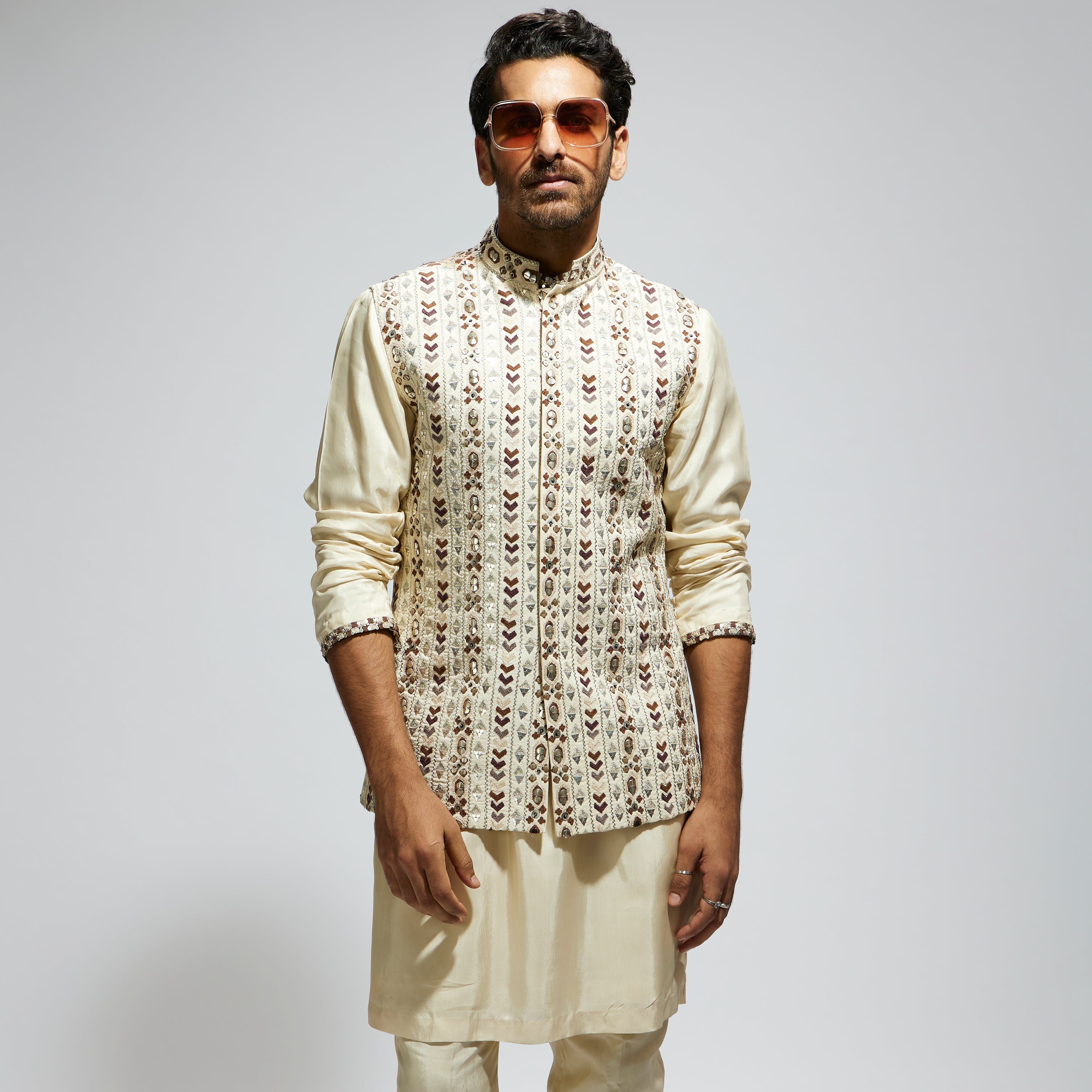 IVORY GEO EMBELLISHED BUNDI