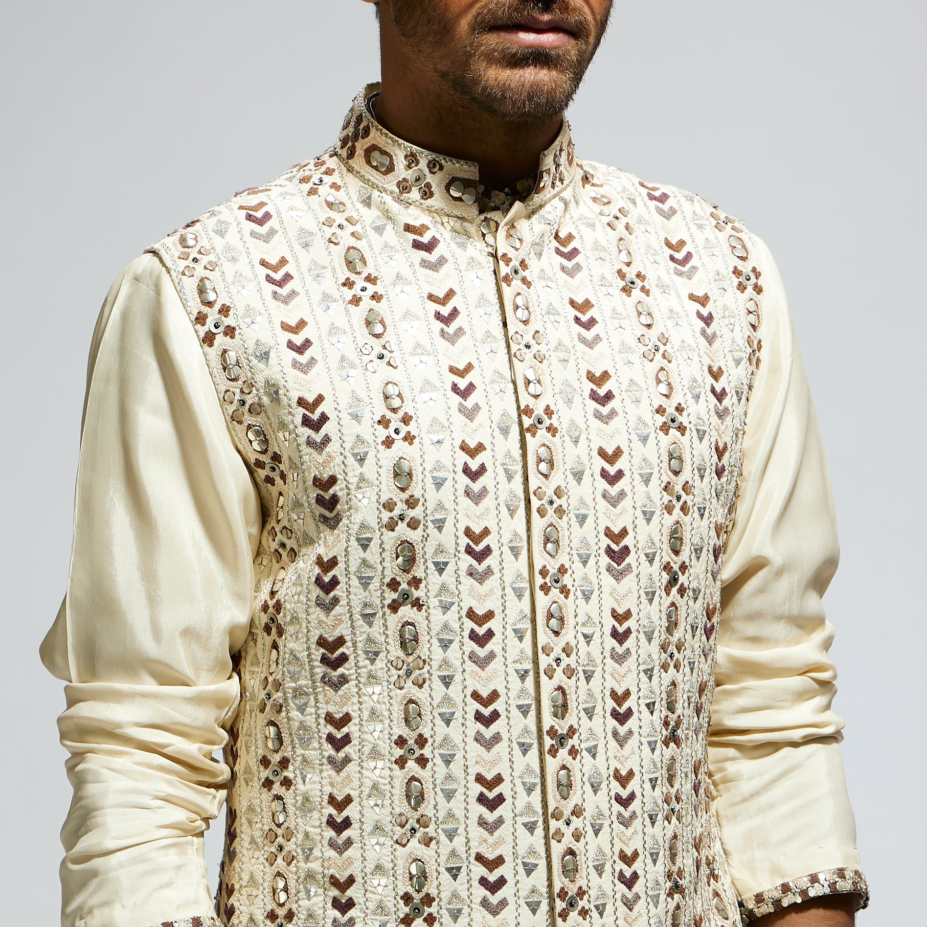 IVORY GEO EMBELLISHED BUNDI