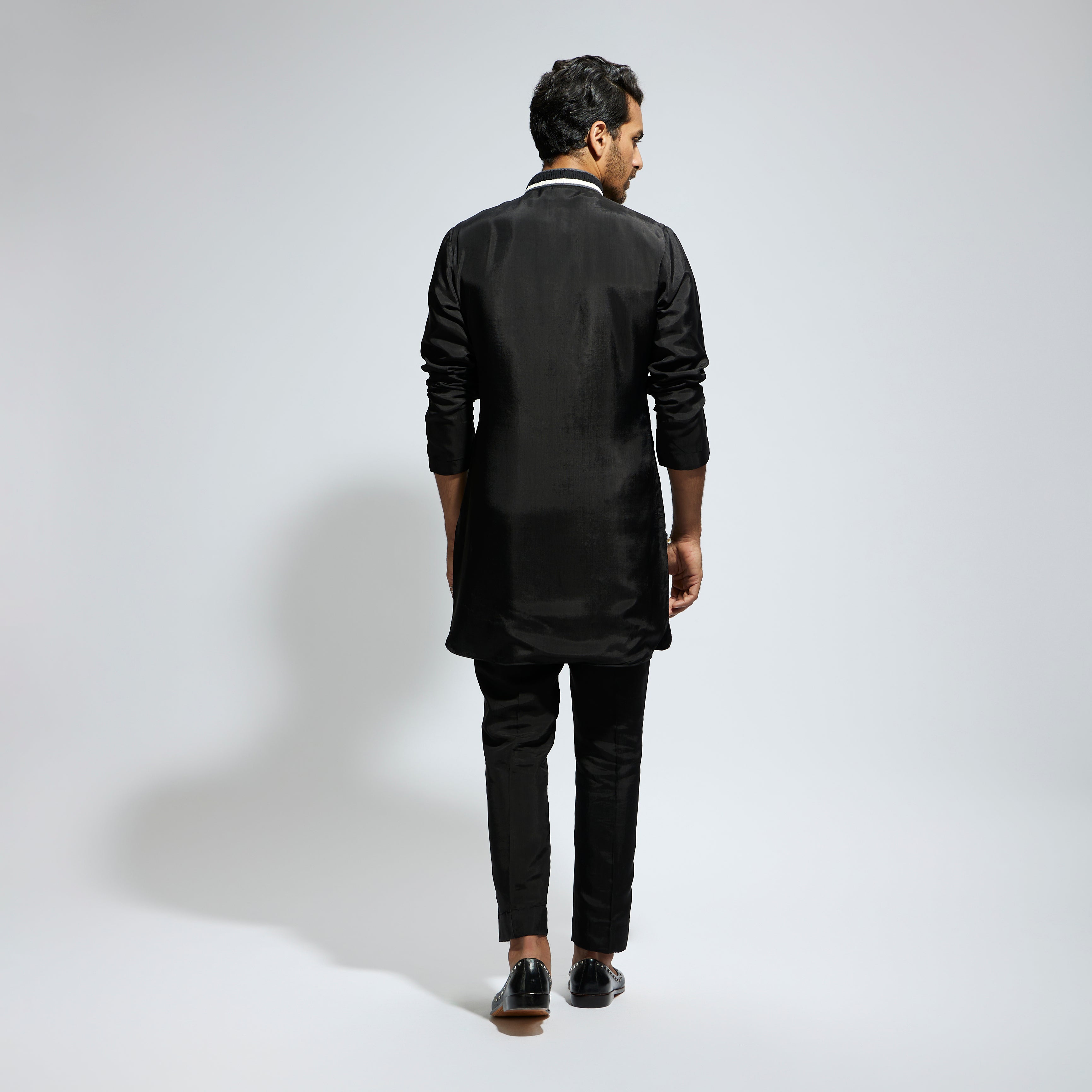 BLACK THREADWORK YOKE EMBROIDERED KURTA WITH PANTS