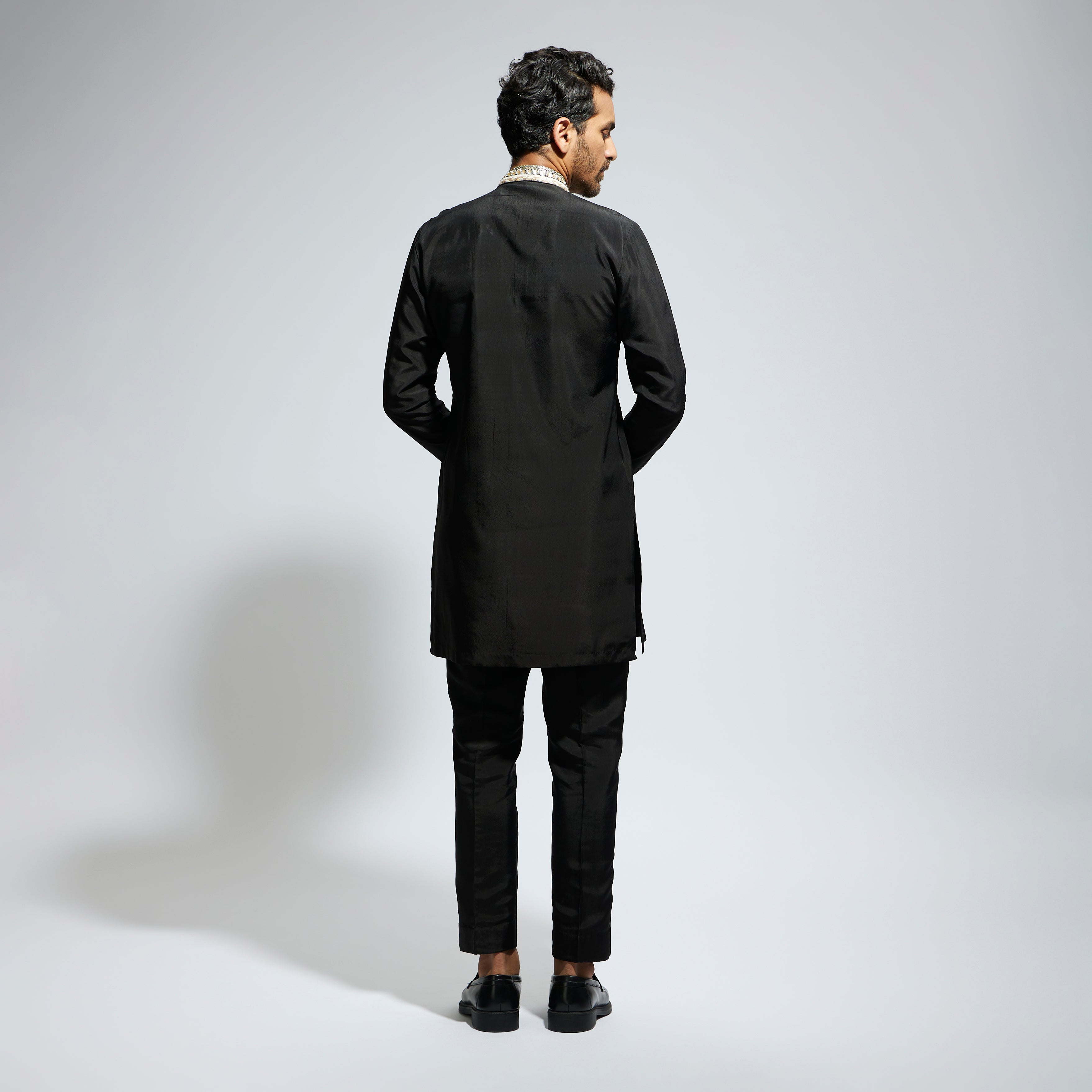 BLACK FRONT OPEN THREADWORK EMBROIDERED KURTA PAIRED WITH PANTS