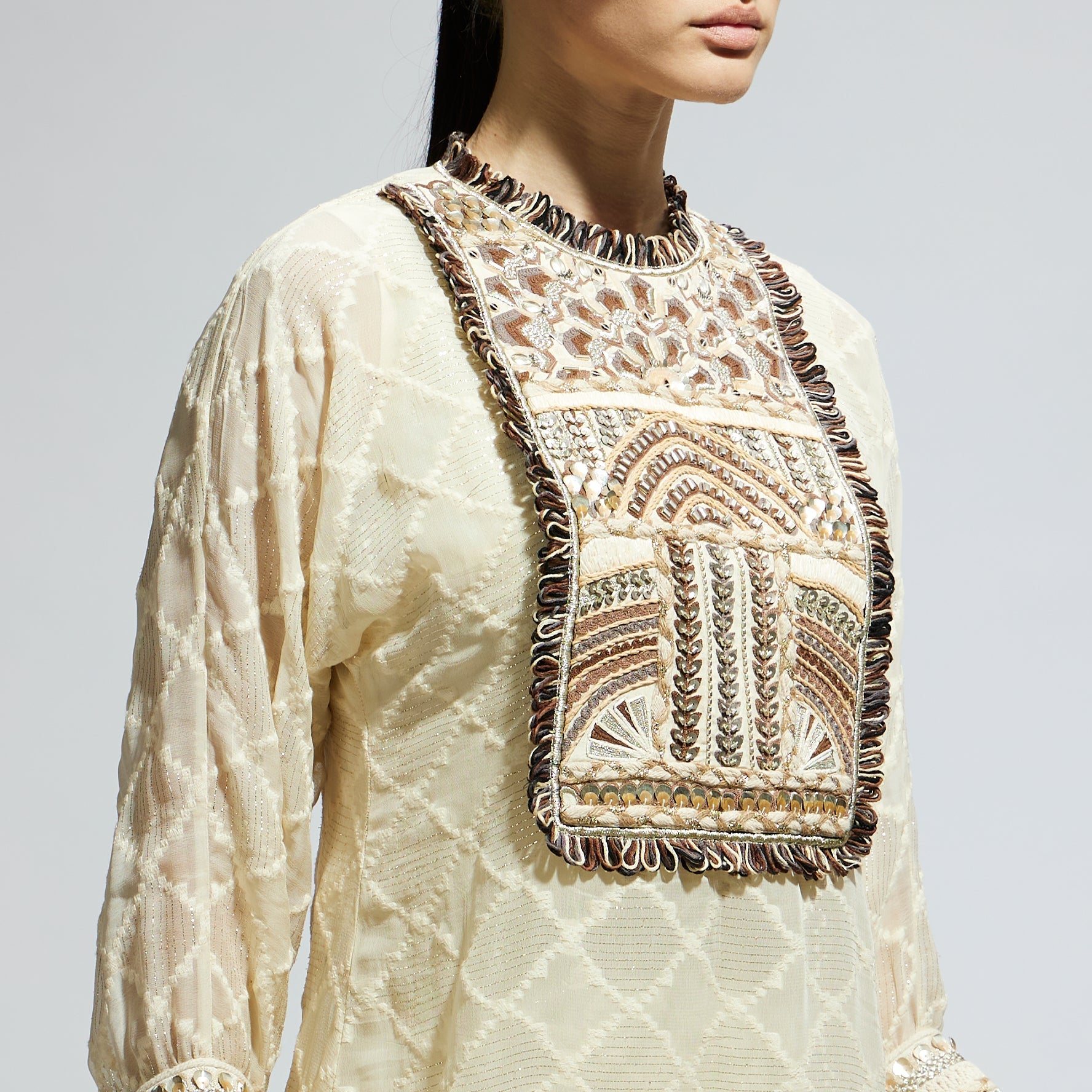 IVORY AZTEC YOKE EMBROIDERED TUNIC PAIRED WITH DRAPE SKIRT