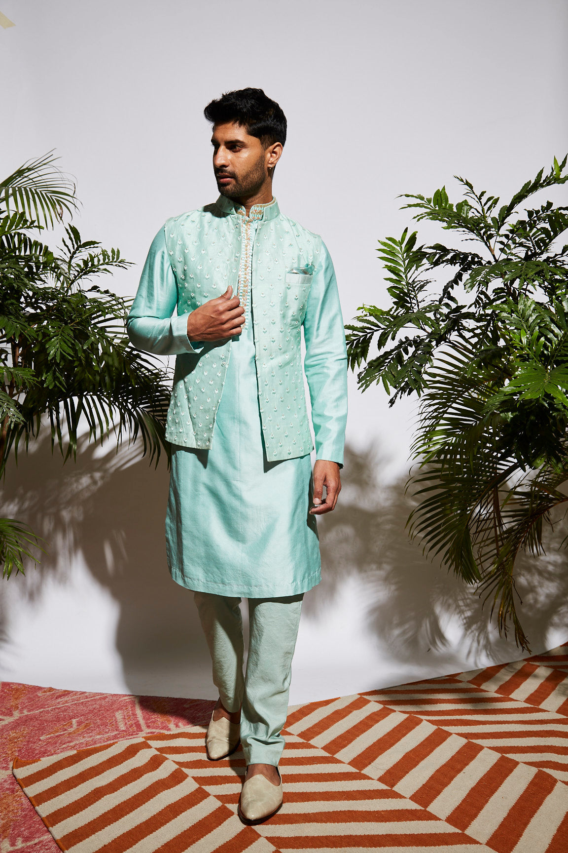 GREEN EMBELLISHED BUNDI