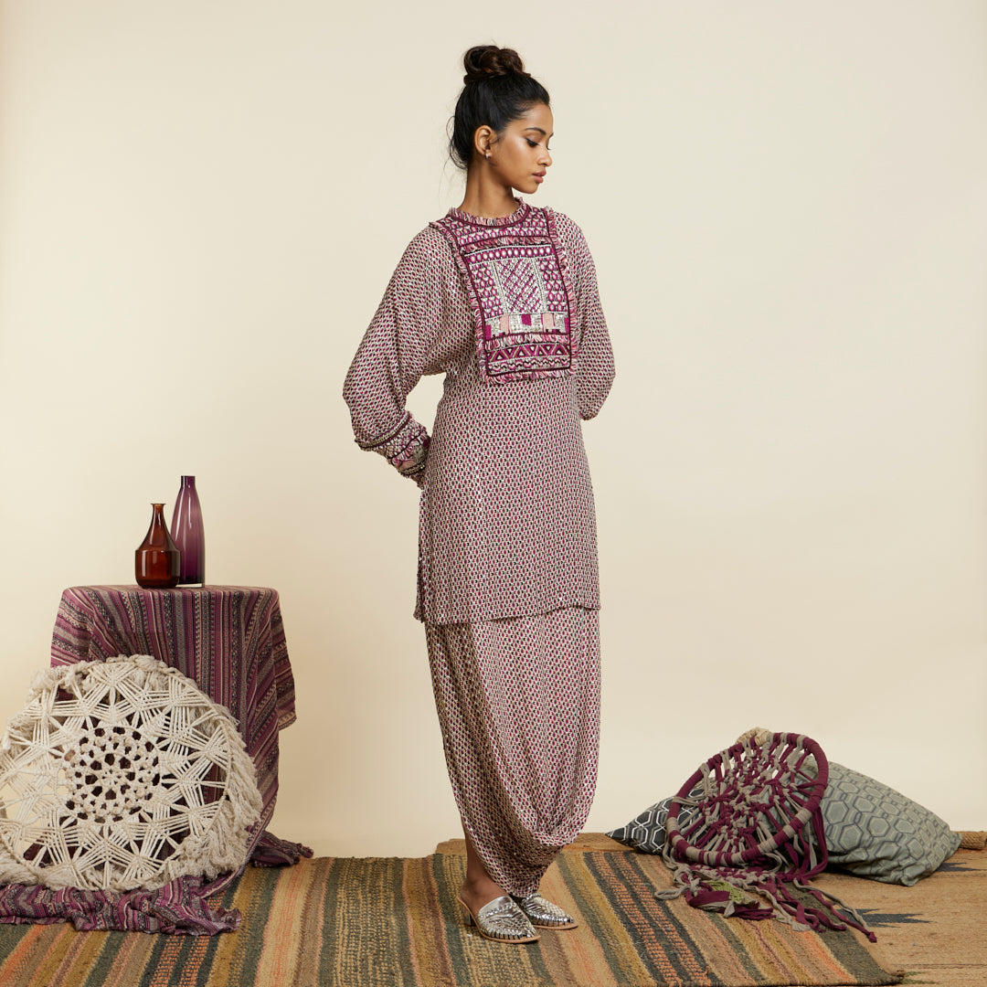 MERLOT GEOMETRIC PRINTED TUNIC SET