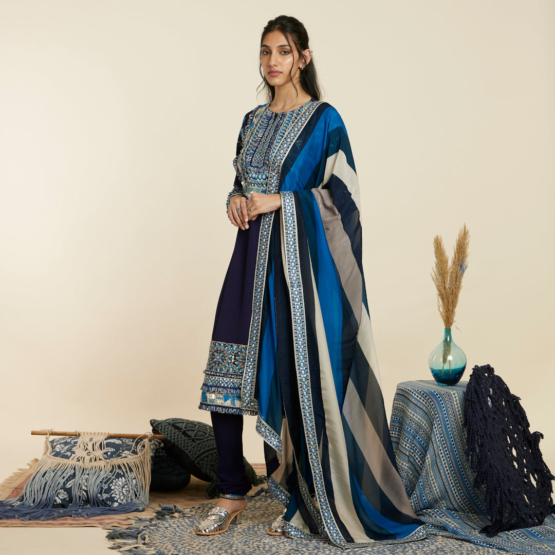 BLUE EMBELLISHED YOKE KURTA SET