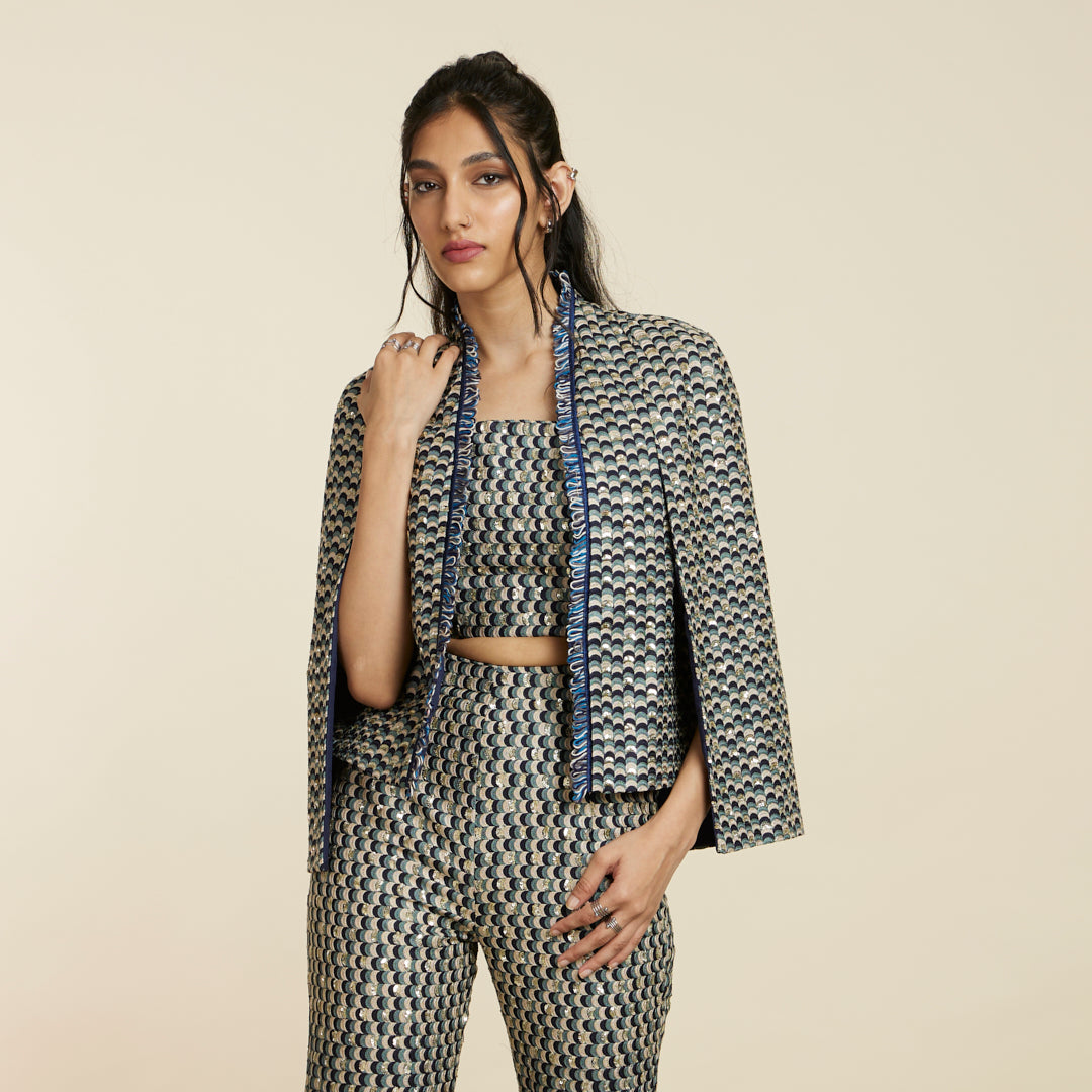 BLUE EMBELLISHED SCALLOP NOOR JACKET