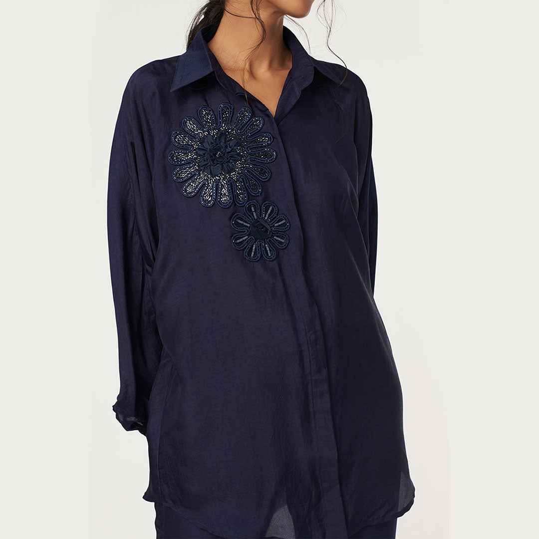 MIDNIGHT BLUE DOLMAN SLEEVES SHIRT WITH APPLIQUÉ FLOWERS AND PANTS