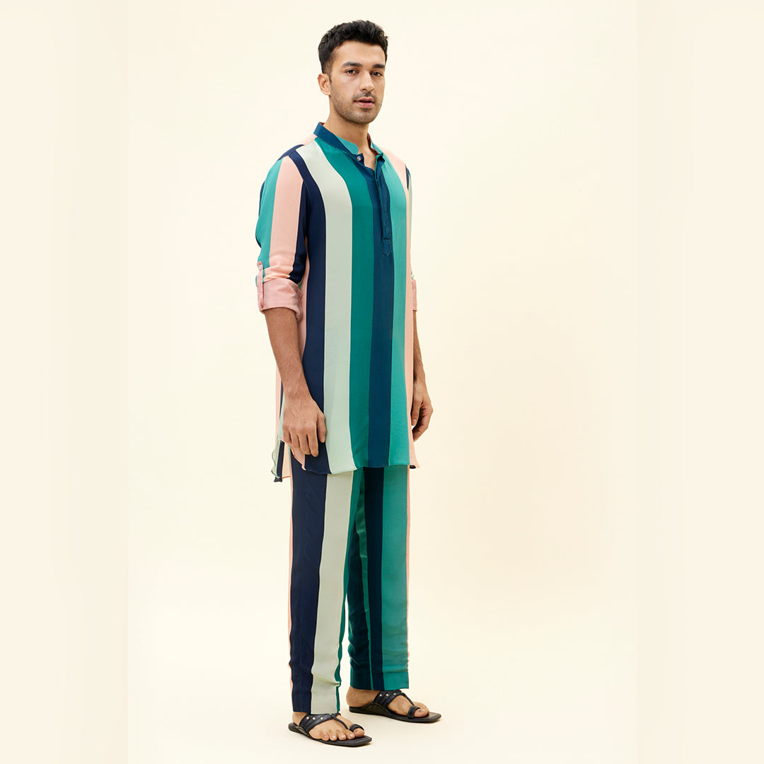 STRIPES PRINT SHORT SHIRT STYLE KURTA WITH PANTS