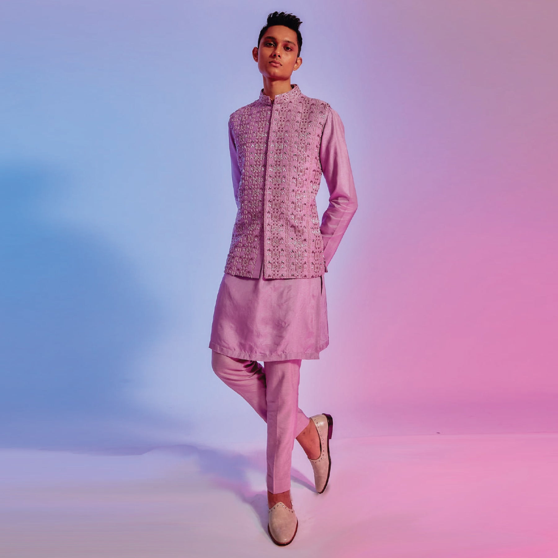 LILAC KURTA WITH EMBELLISHED COLLAR AND KURTA PATTI